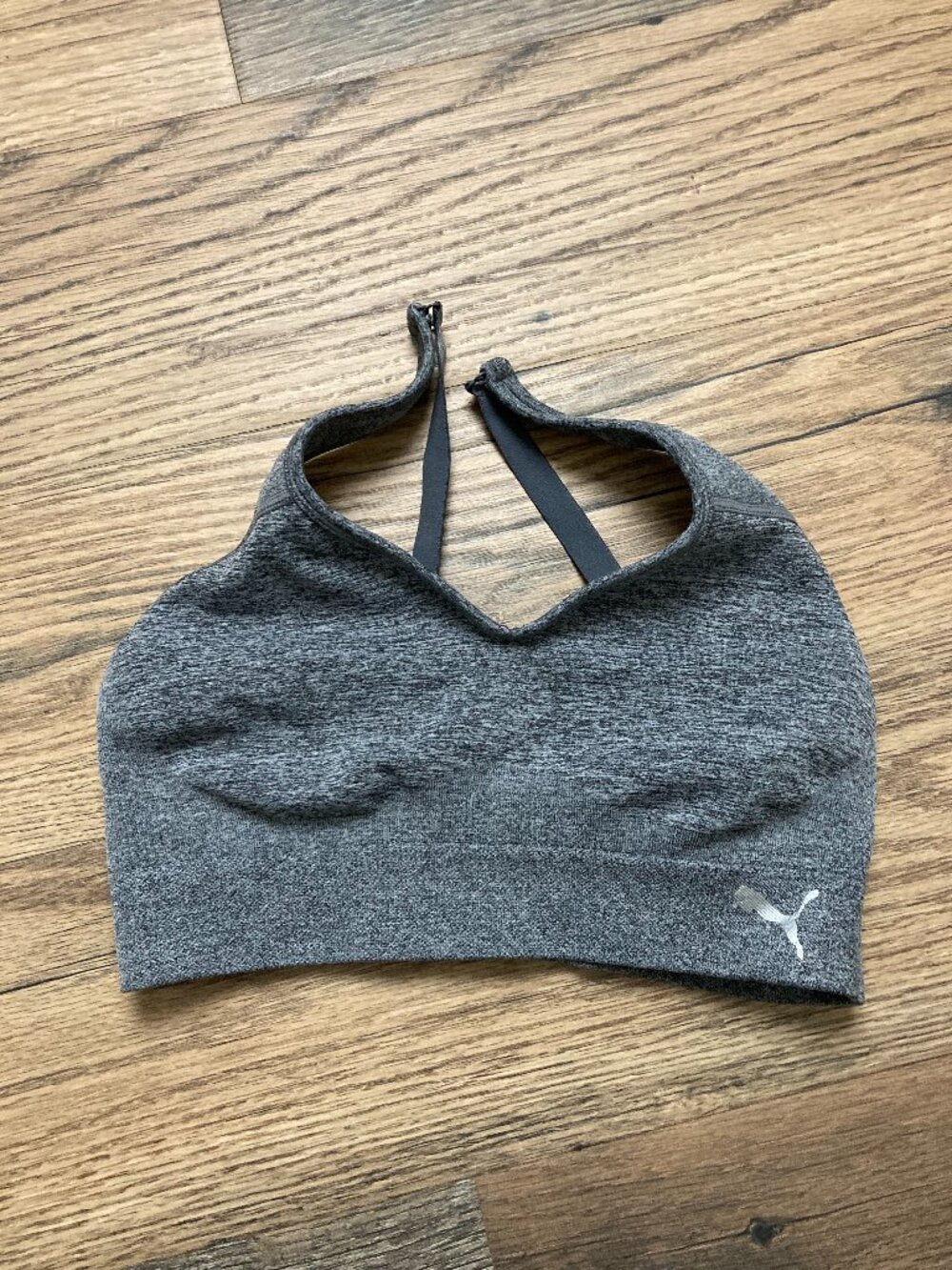Puma Women's Grey sport  Bra / Size M